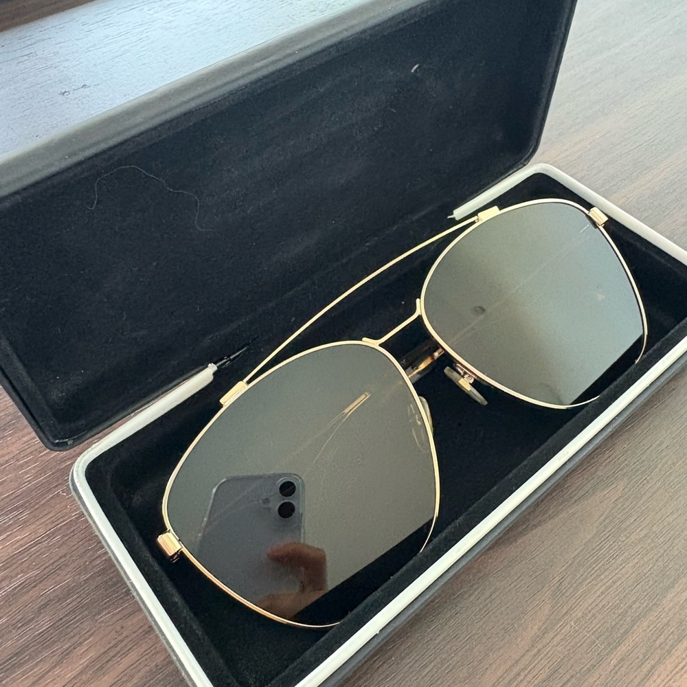 Givenchy Aviators - Picture 4 of 8